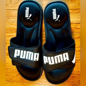 PUMA SLIDES SIZE UK 10
